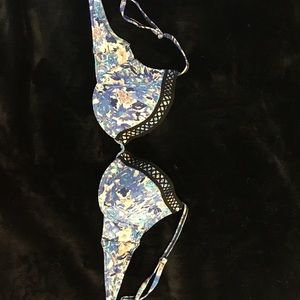 H&M floral bikini top